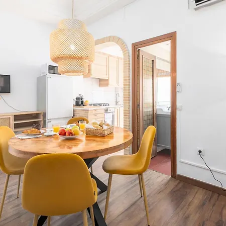 Travel Habitat Cabanyal Valenza